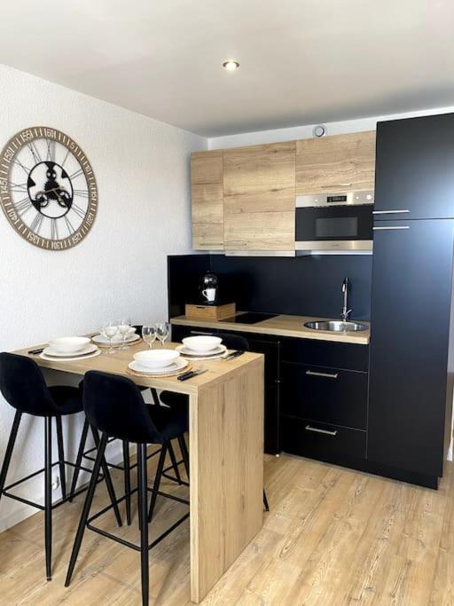 Magnifique Studio Calais Plage Parking Gratuit Экстерьер фото